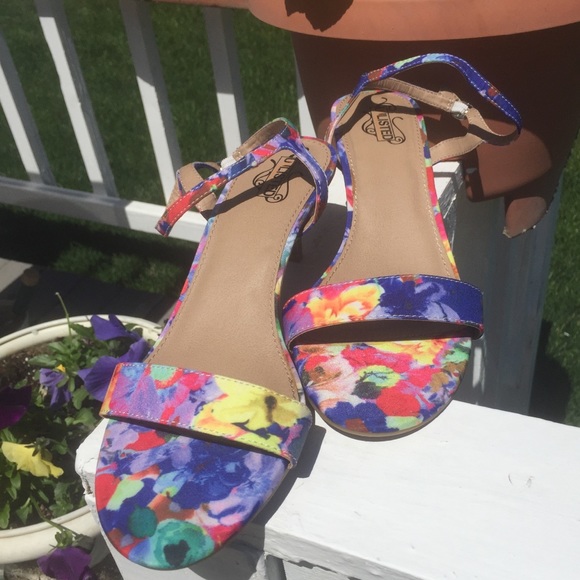 Unlisted Sandal Heels. size 10 - Picture 1 of 7